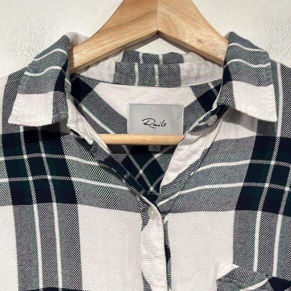 ⚡️Rails Hunter plaid button up shirt in white admiral pine - size small - Picture 7 of 12